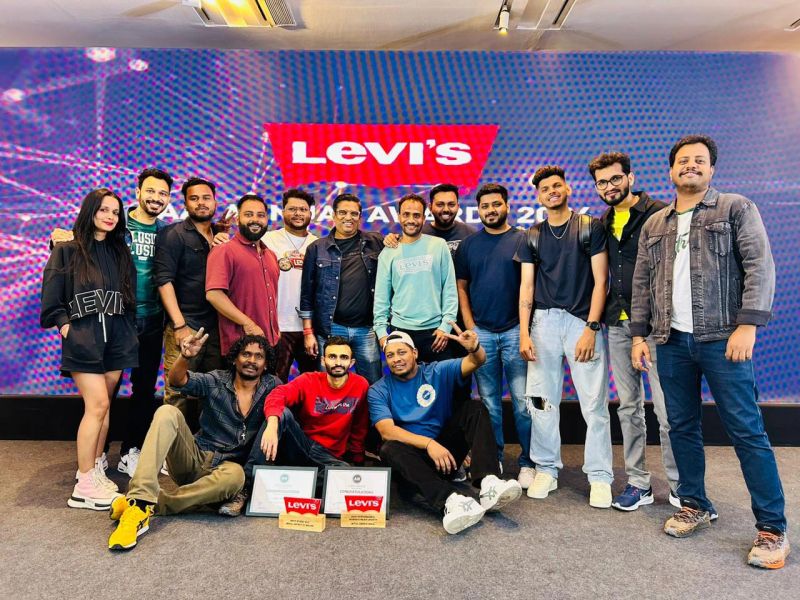 levis team image